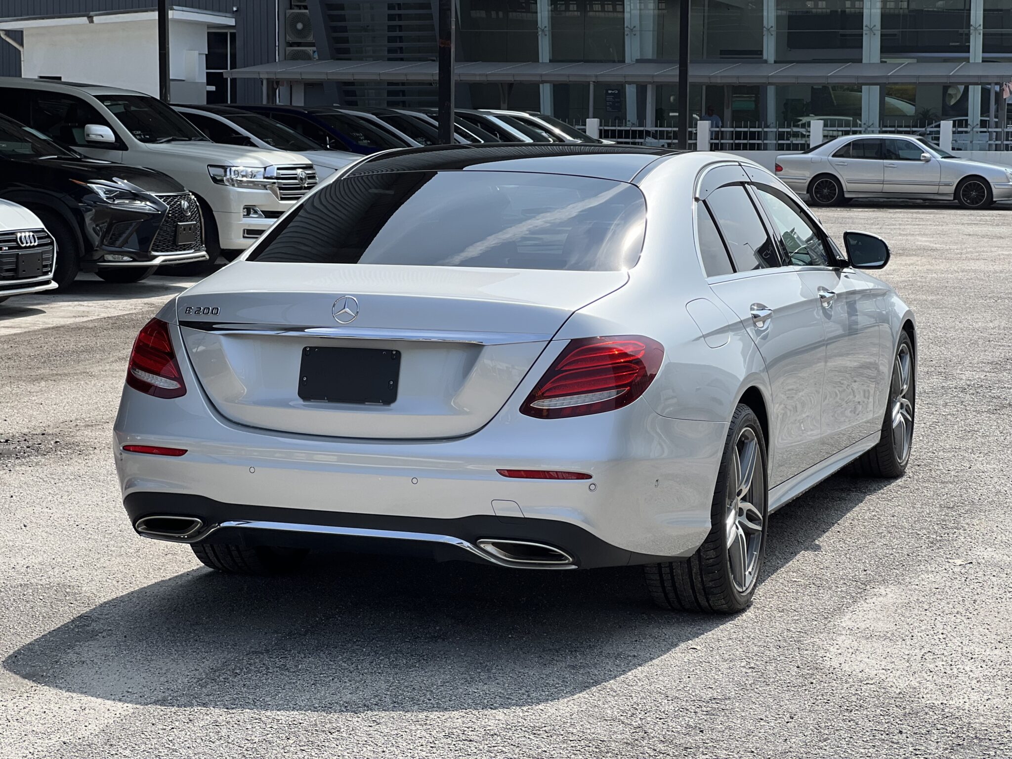 2018 Mercedes Benz E200 AMG Line