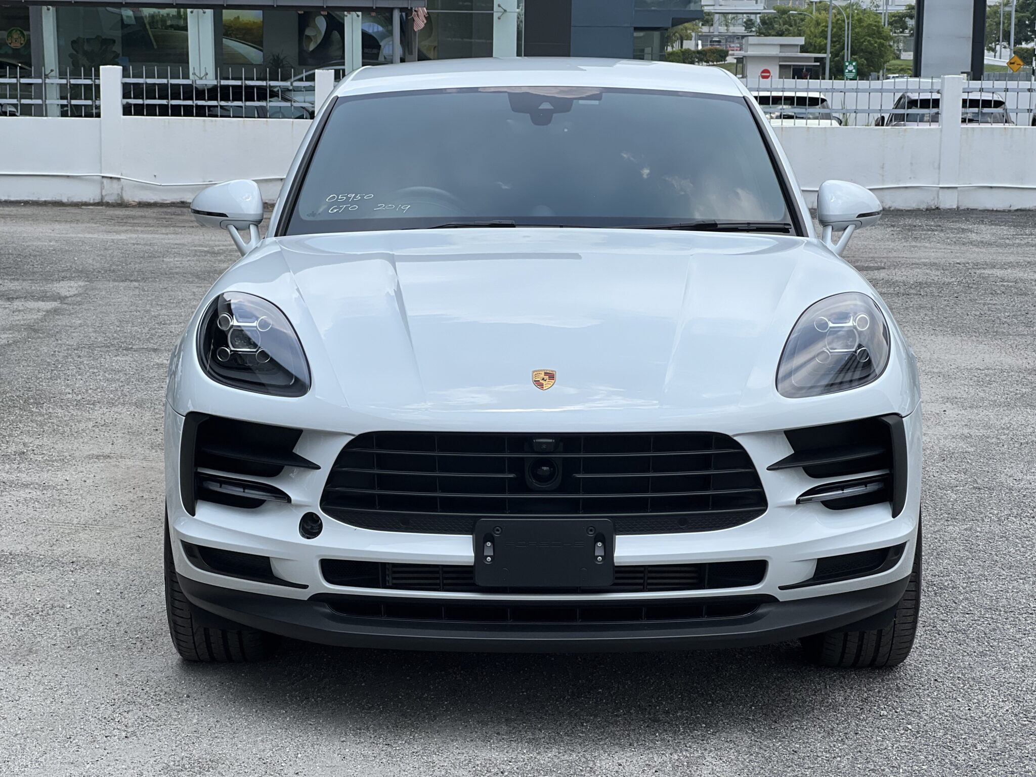 2019 Porsche Macan 4WD First Editon