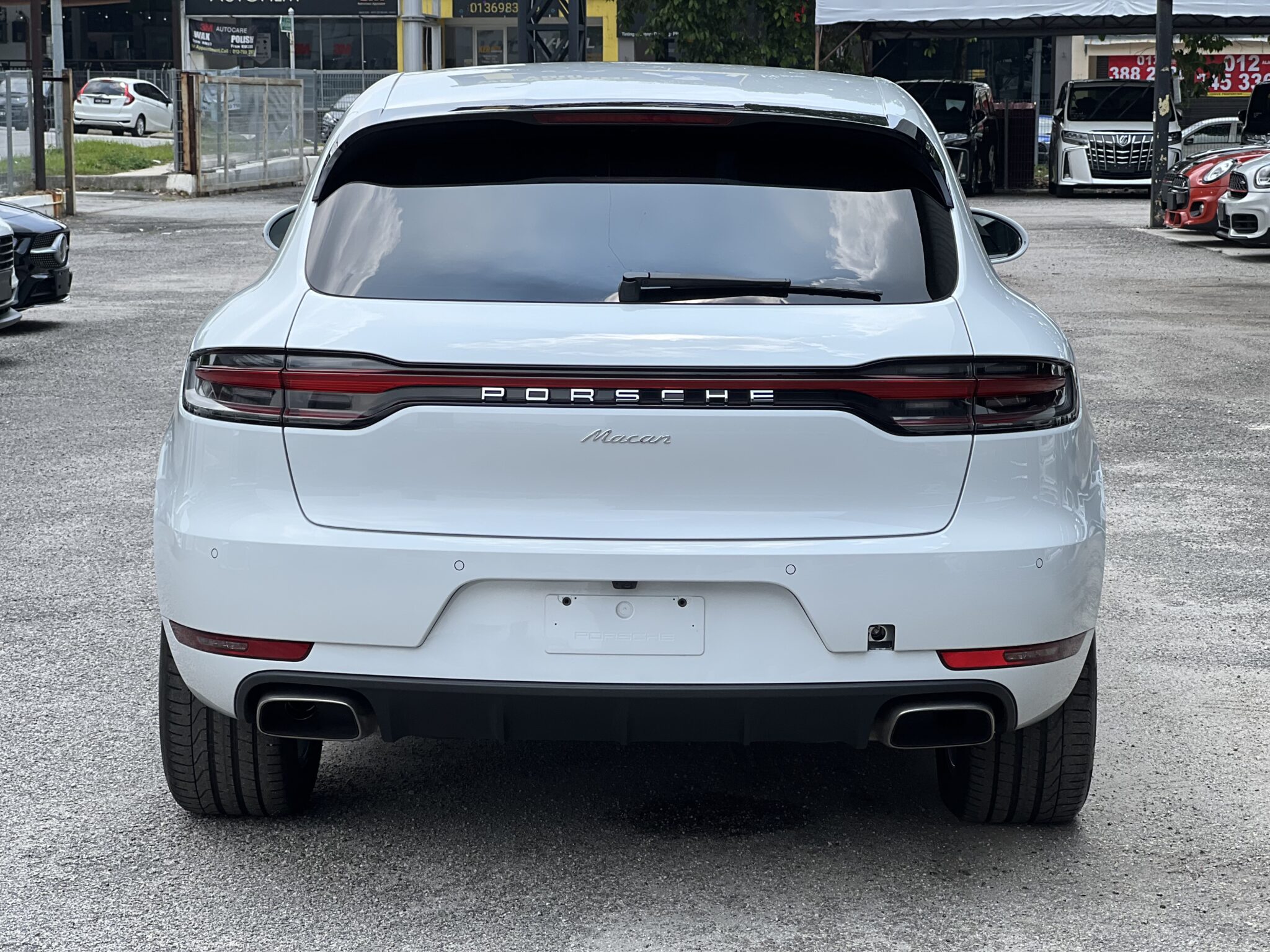 2019 Porsche Macan 4WD First Editon