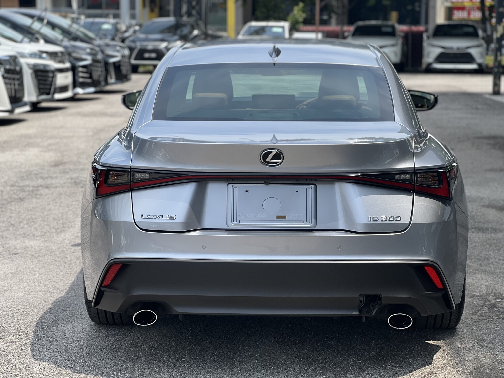 2021 Lexus IS 300 Version L