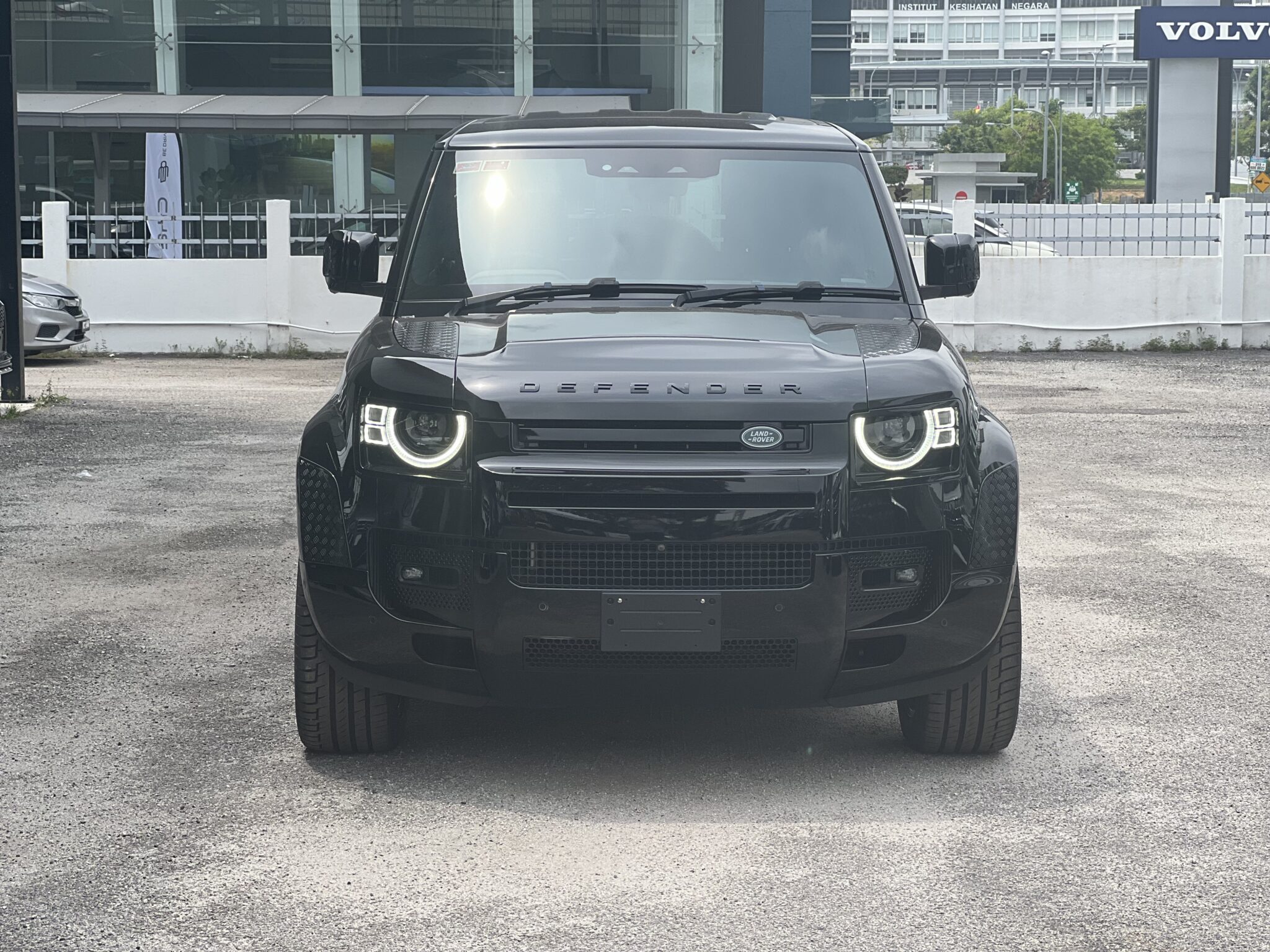 2021 Land Rover Defender 110 Dynamic SE 3.0